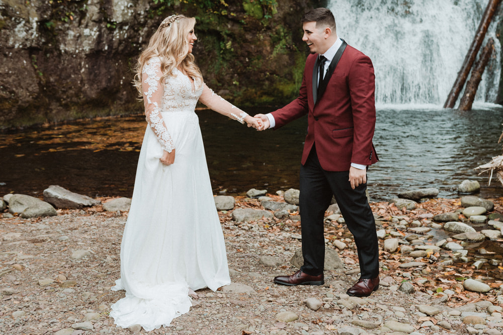 Tall Timber Barn Pocono Wedding Ashley and Rey